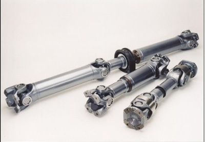 Cardán para pick-up reparado en VTM Warnes